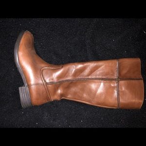 Brown Bussola Boots